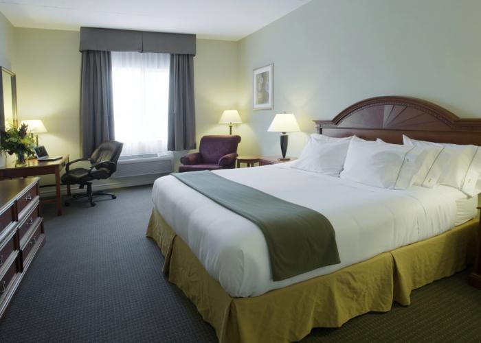 Holiday Inn Express Hotel & Suites Gananoque by IHG