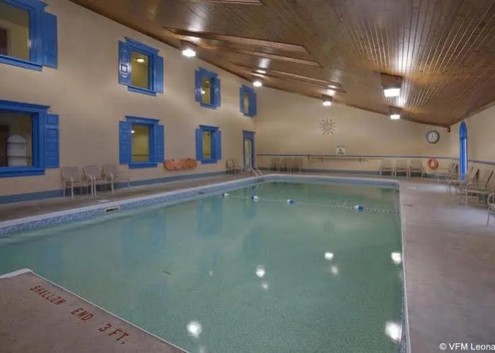 Clarion Inn And Conference Centre