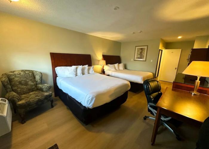 Riviera Inn and Suites 1000 Islands