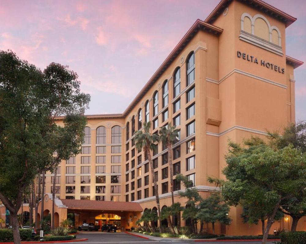 Delta Hotels by Marriott Anaheim Garden Grove