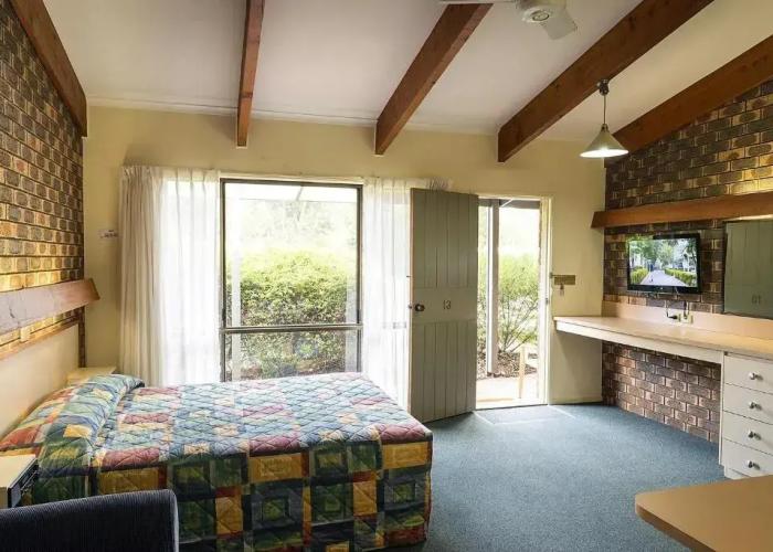 Pinnacle Holiday Lodge