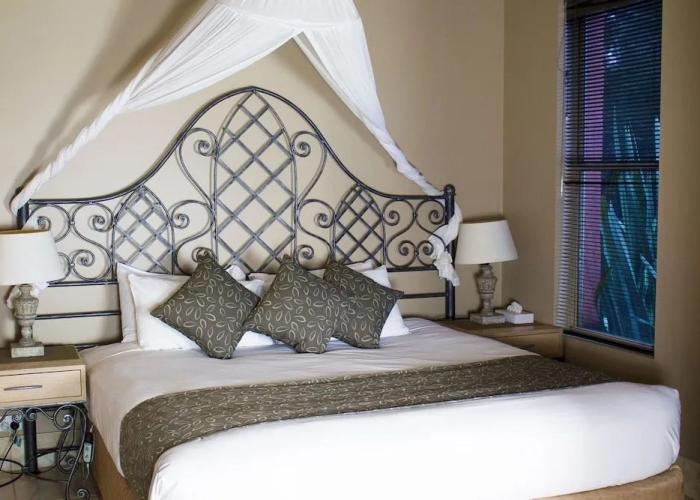 Marwood Villas