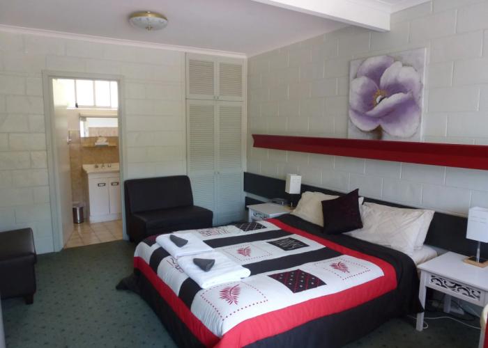 The Grampians Motel & The Views Restaurant