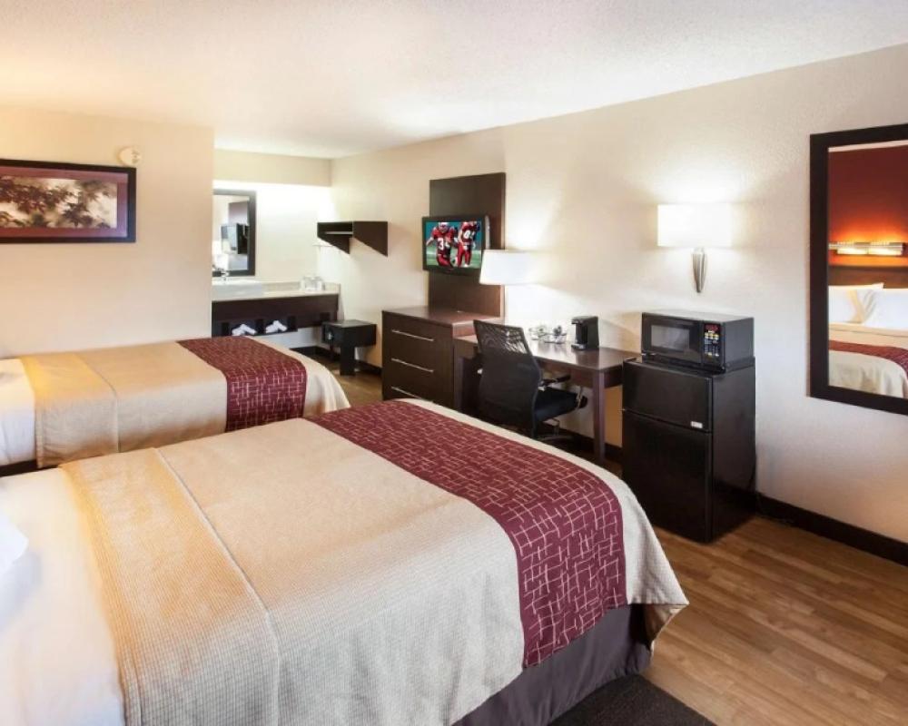 Red Roof Inn PLUS+ Philadelphia Airport