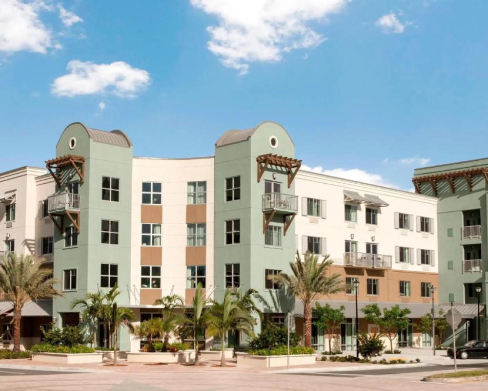 Courtyard Palm Beach Jupiter