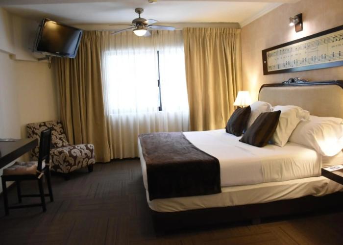 Hotel Clara Luna