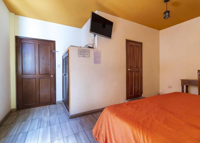 Meson Real Hotel & Suites