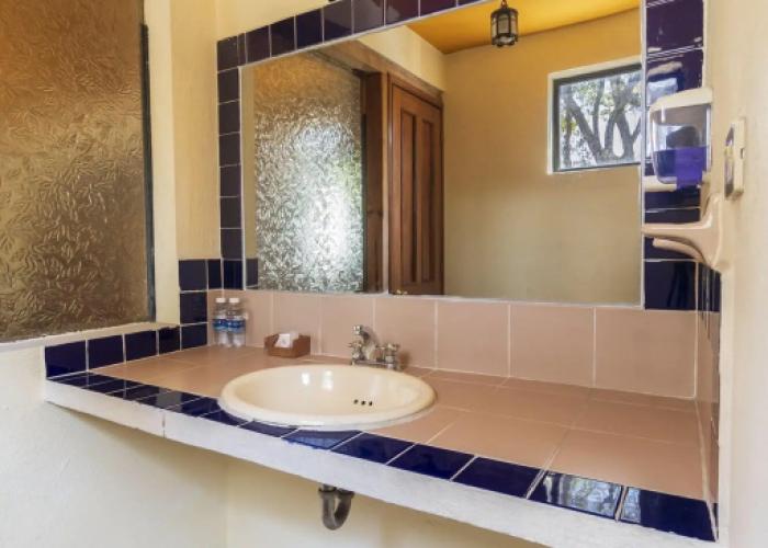 Meson Real Hotel & Suites