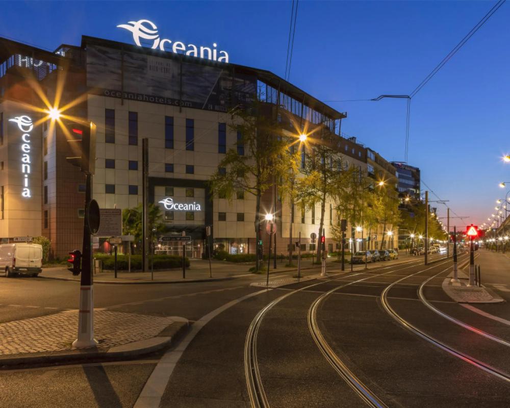 Hotel Oceania Paris Porte de Versailles