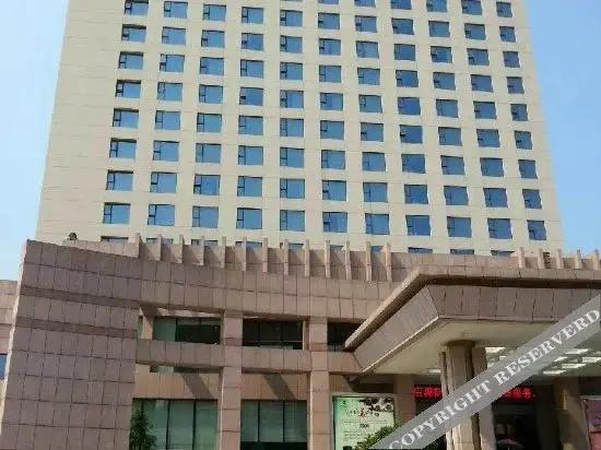 Oriental International Hotel