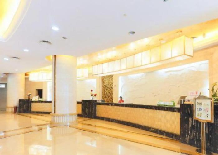 Oriental International Hotel