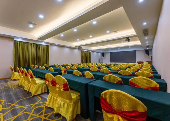 Vienna Hotel Jiangxi Leping Municipal Government