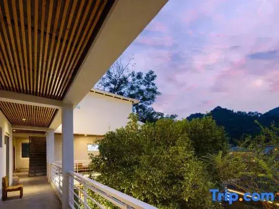 Yangmeiting Yizhan Homestay (Jingdezhen Sanbao Branch)
