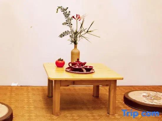 Yangmeiting Yizhan Homestay (Jingdezhen Sanbao Branch)