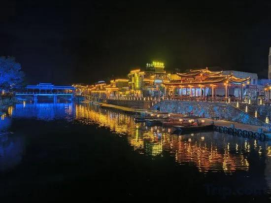 Yaoli Ancient Town Hotel