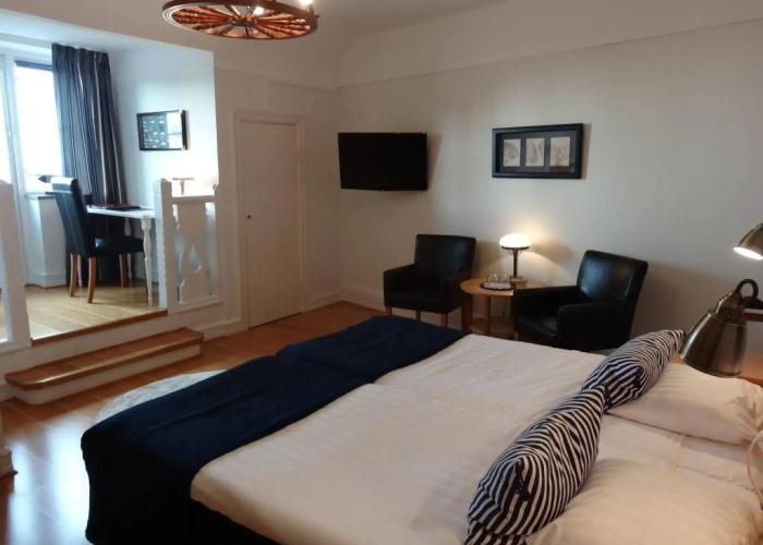 Hamnhotellet Kronan