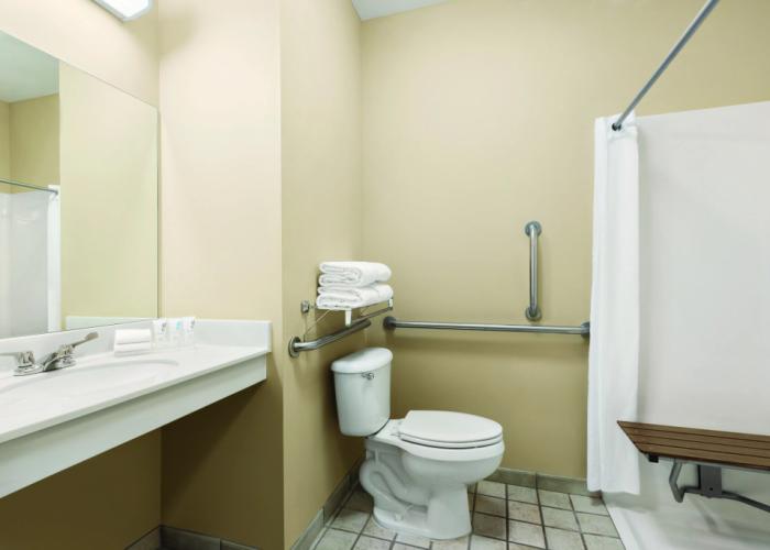 Country Inn & Suites by Radisson, Schaumburg, IL