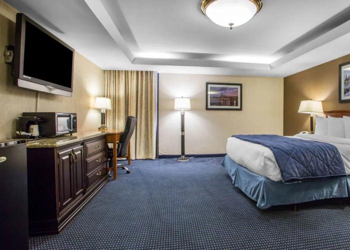 Quality Inn Schaumburg - Chicago near the Mall