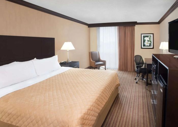 Wyndham Garden Schaumburg Chicago Northwest