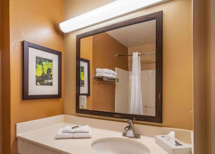 Extended Stay America Suites Chicago Woodfield Mall
