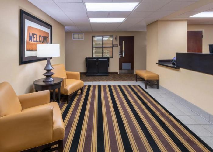 Extended Stay America Suites Chicago Woodfield Mall