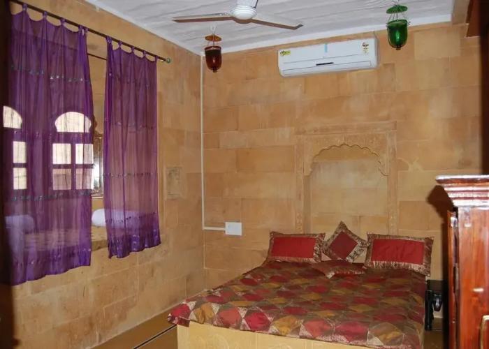 Hotel Pol Haveli