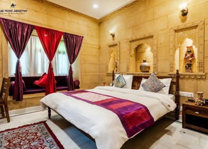Gaji Hotel