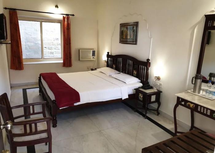 WelcomHeritage Kalyan Bhawan