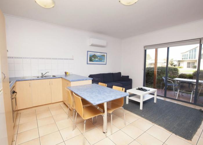 Seaview Motel and Apartments