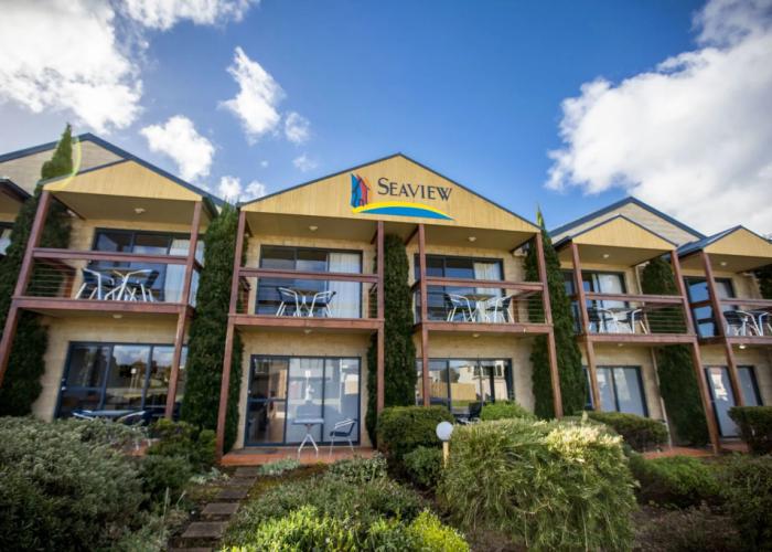 Seaview Motel and Apartments
