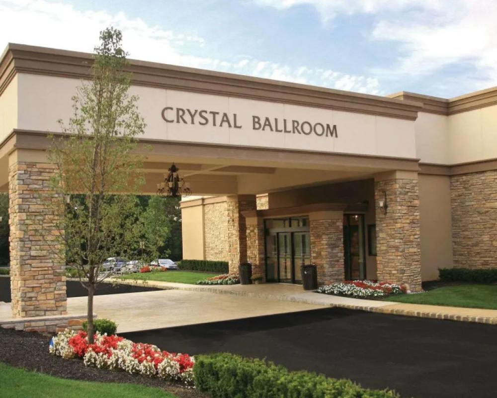 Radisson Hotel Freehold