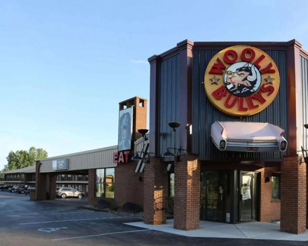 Magnuson Hotel Howell