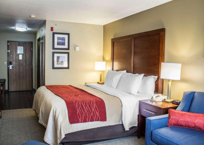 Comfort Inn River's Edge