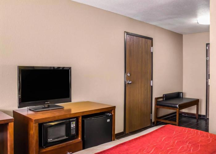 Comfort Inn River's Edge