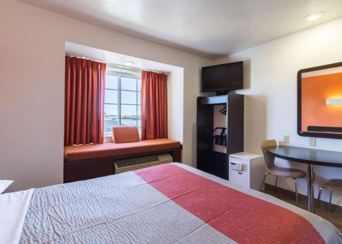 Motel 6 Huron, OH - Sandusky