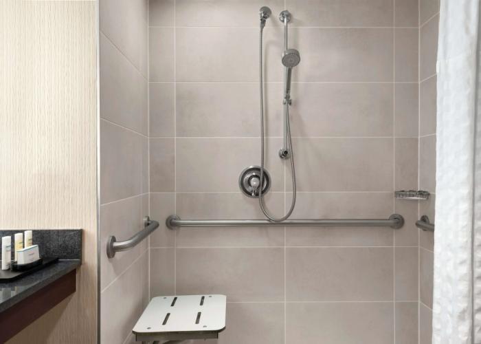 Embassy Suites by Hilton Cleveland Rockside