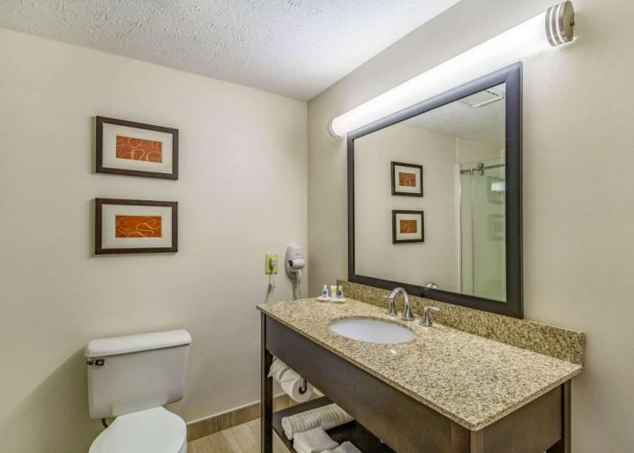 Comfort Inn - Independence