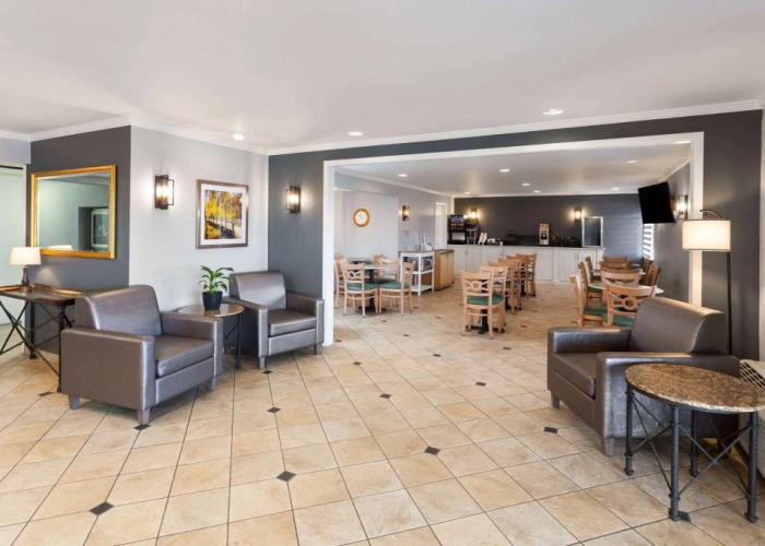 La Quinta Inn by Wyndham Cleveland Independence