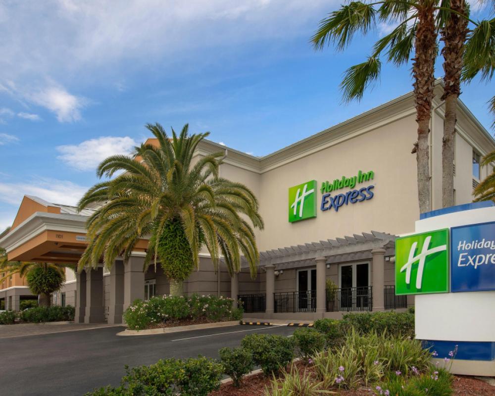 Holiday Inn Express Jacksonville Beach by IHG