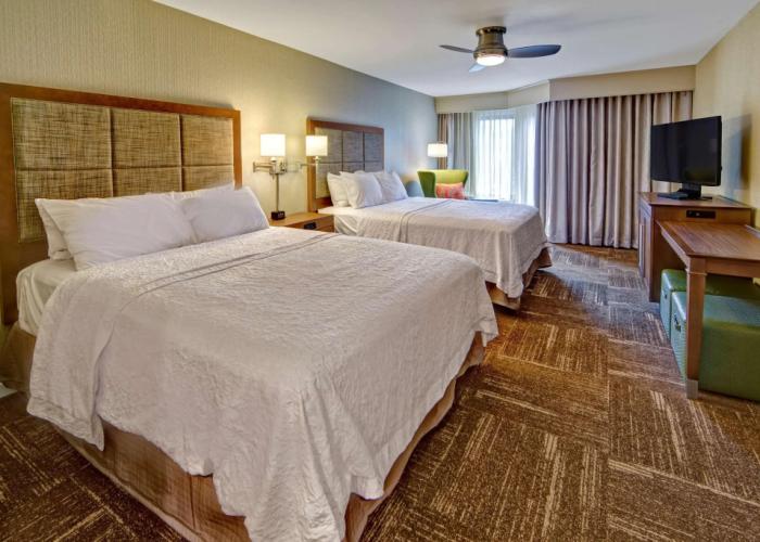 Hampton Inn & Suites Asheville Airport