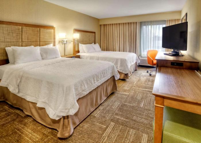Hampton Inn & Suites Asheville Airport