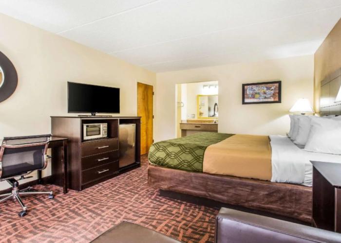 Quality Inn Asheville Airport