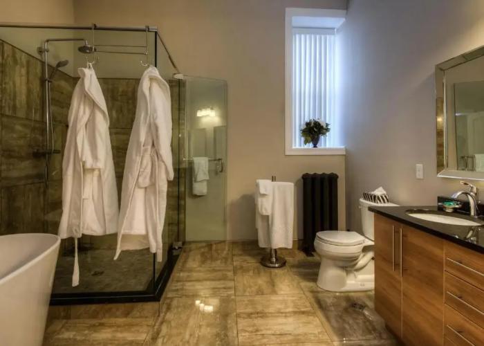 Western Hotel & Executive Suites