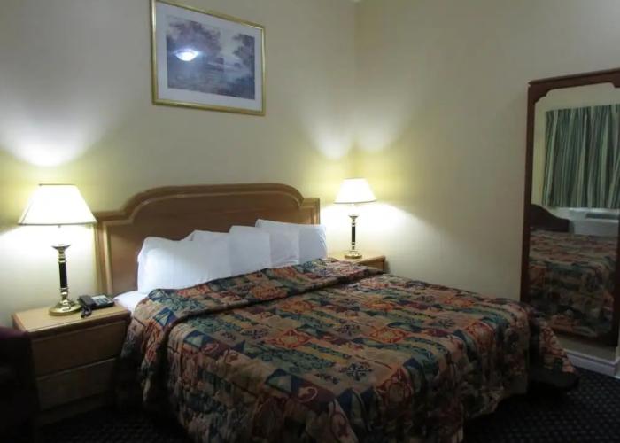 Wayfare Motel
