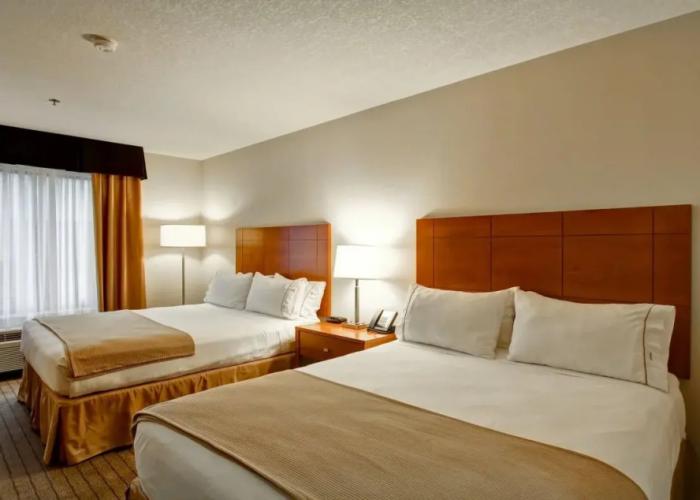 Spark by Hilton Guelph