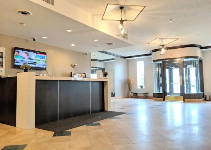 Royal Inn and Suites