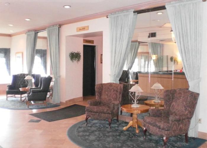 Royal Inn and Suites