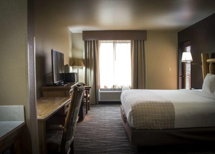 Bitterroot River Inn & Conference Center