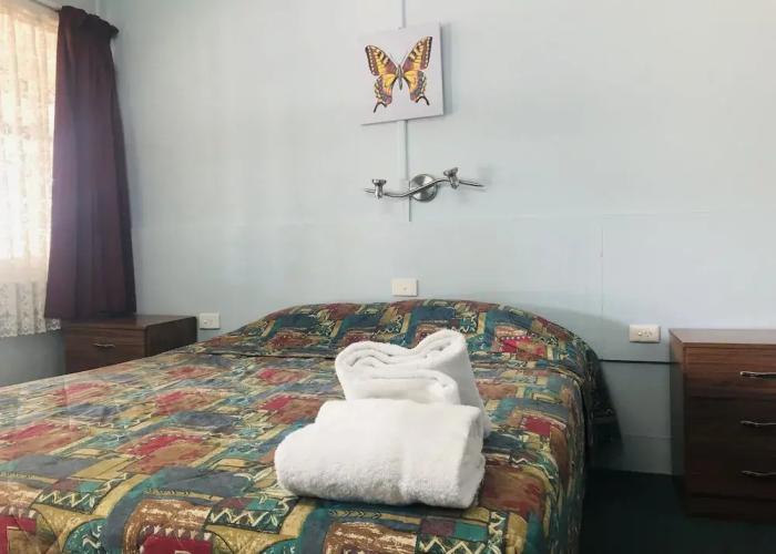 Y Motels Kingaroy