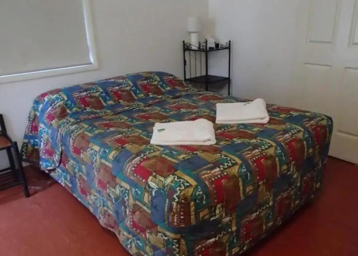 Y Motels Kingaroy